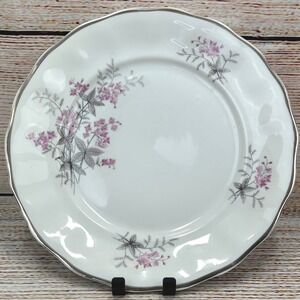 Favolina Karolina Jarolina‎ Poland China Dinner Plate Silver Scalloped 3879 3
